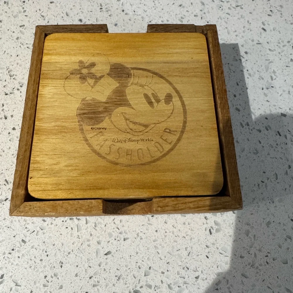 Disney Minnie Mouse Wooden Vanity Tray - Brown